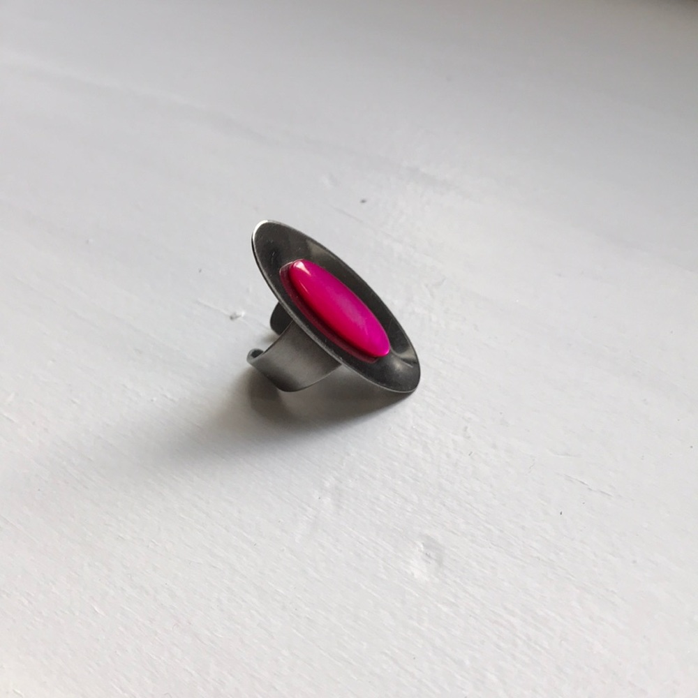 Vintage Stainless steel ring with pink stone